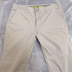 Lee extreme comfort straight fit, 34x30, khaki, excellent condition